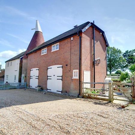 Villa The Coach House Biddenden Esterno foto